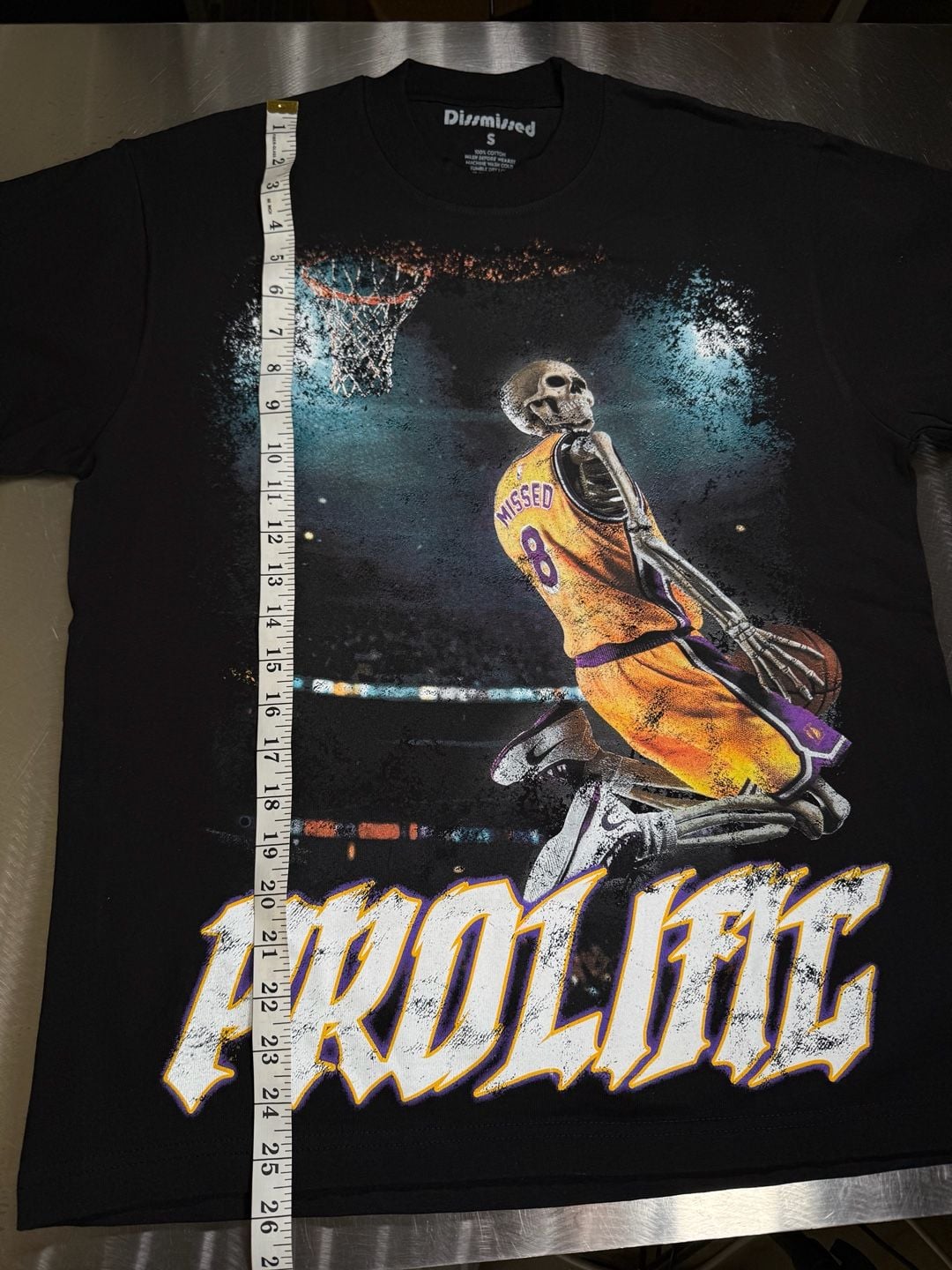 Dissmissed Prolific Skeleton Basketball Graphic T-Shirt Size Small 6