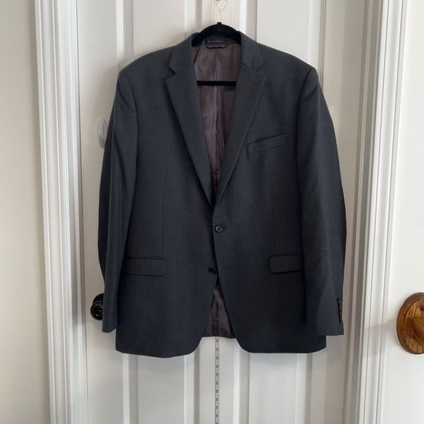 Lauren Ralph Lauren Beautiful 100% wool Charcoal blazer.