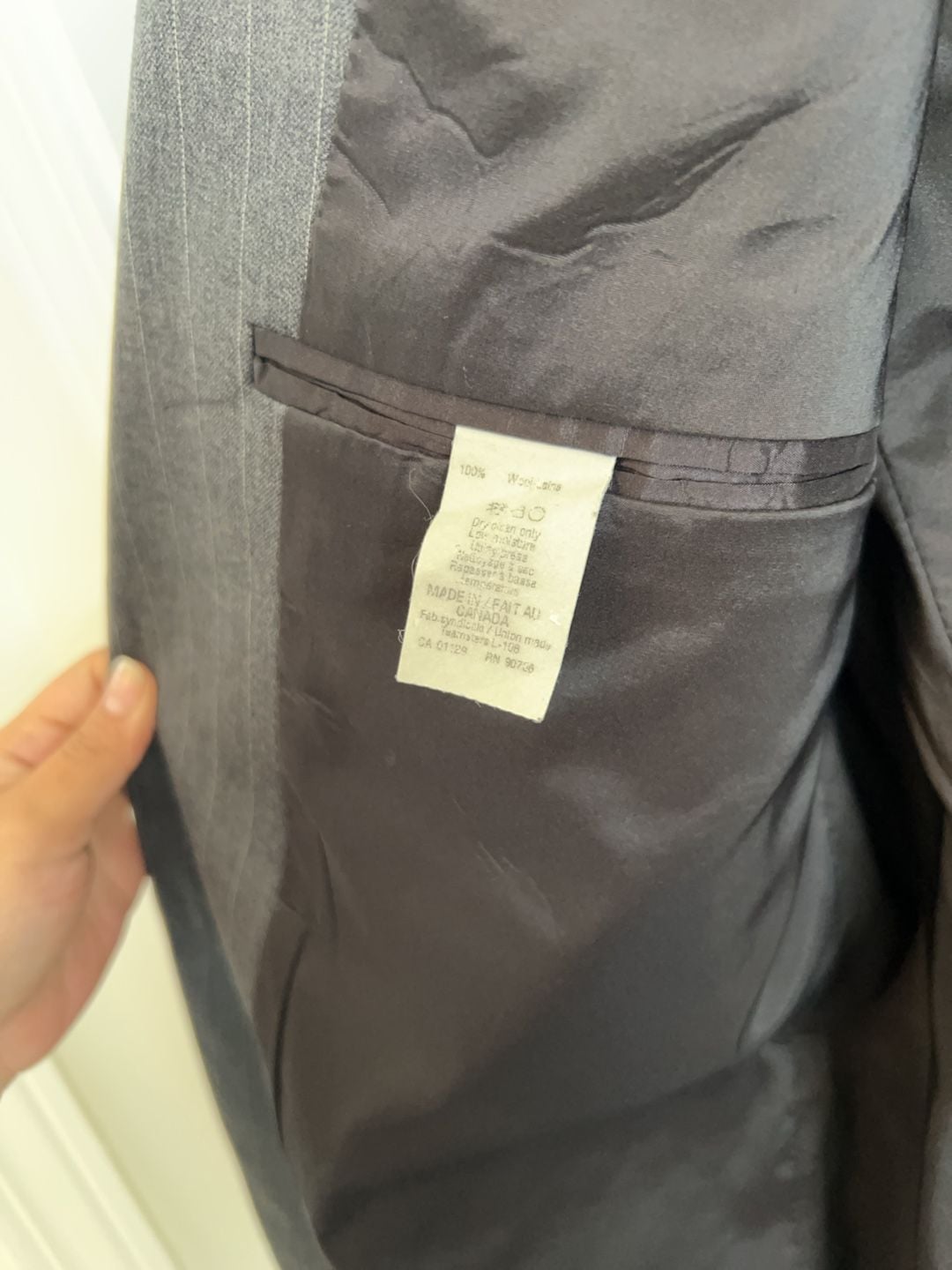 Lauren Ralph Lauren Mens 100% Wool Pinstripe Blazer Gray Sport Coat. 7