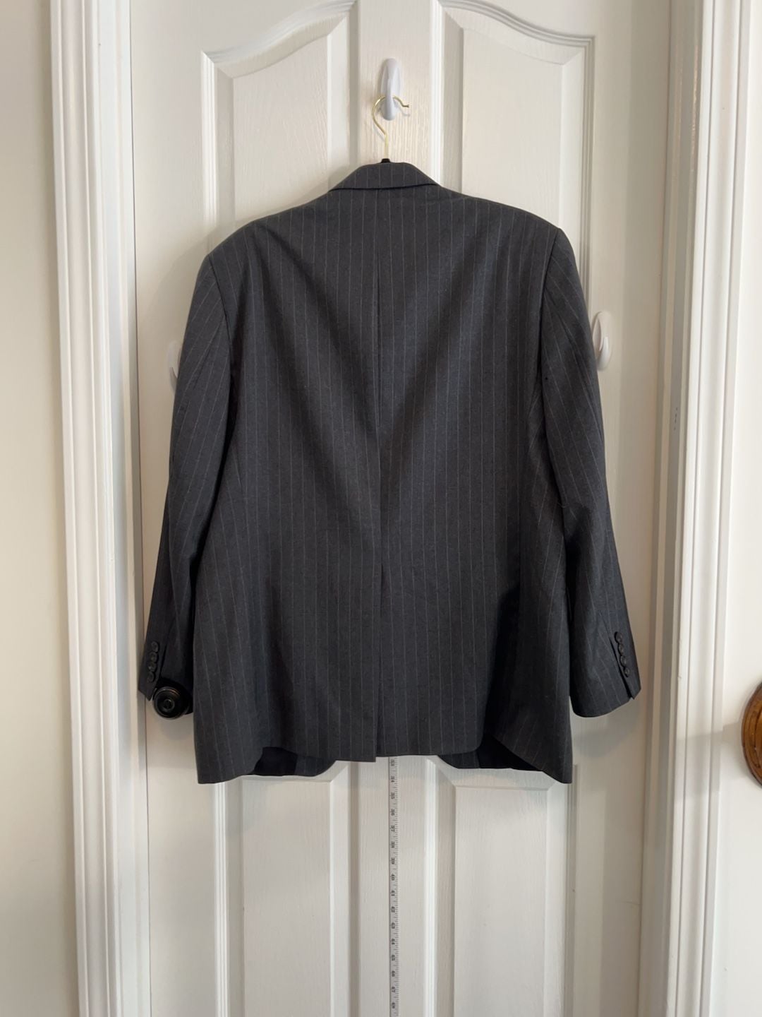 Lauren Ralph Lauren Mens 100% Wool Pinstripe Blazer Gray Sport Coat. 8