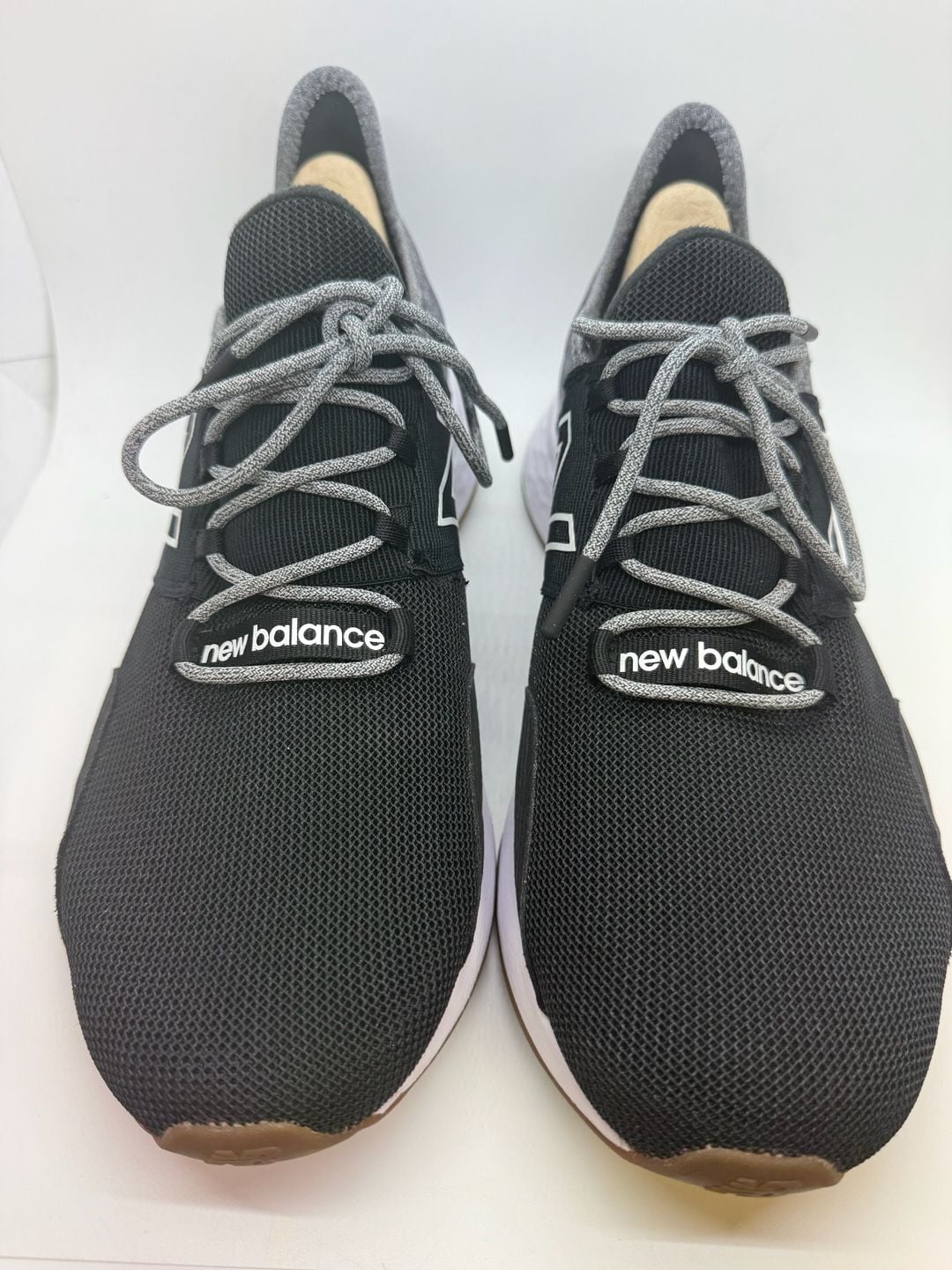 New Balance Fresh Foam Roav Men's Size 12 2E Wide Running Shoes 8