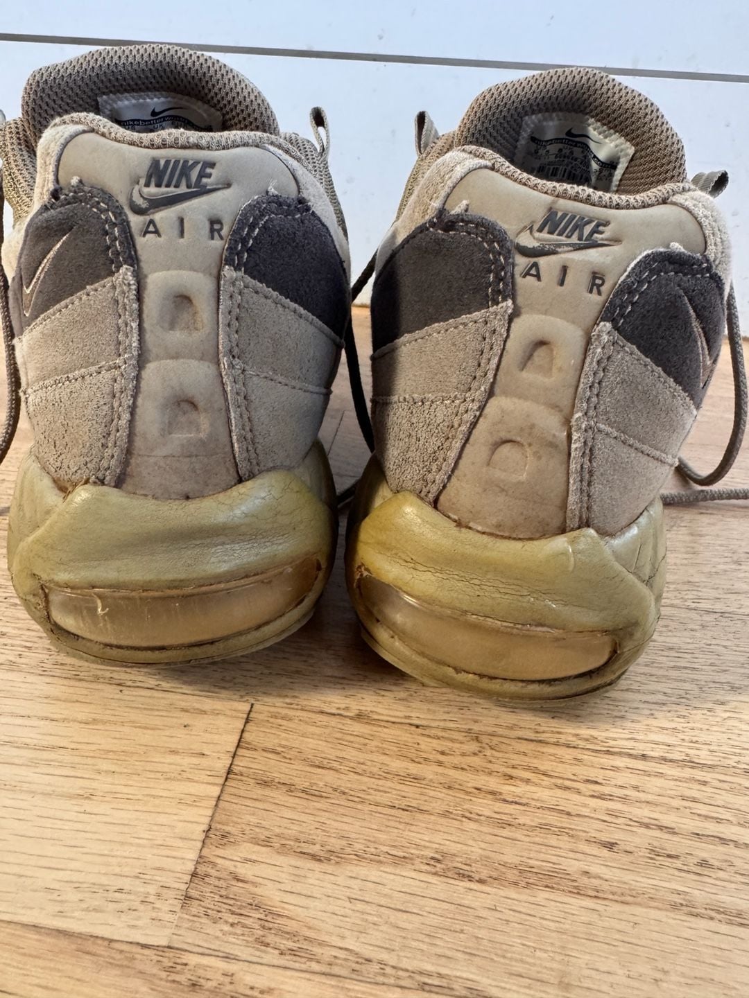 RARE Hard To Find Nike Air Max 95 Size 9.5 Brown Sneakers 609048-200 2