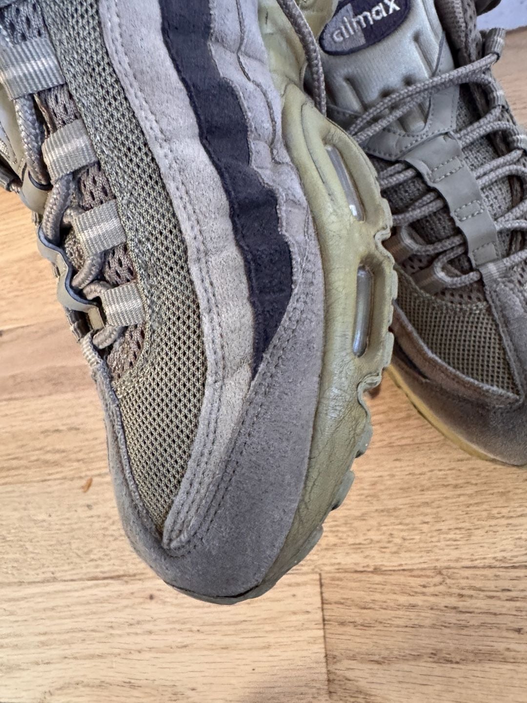 RARE Hard To Find Nike Air Max 95 Size 9.5 Brown Sneakers 609048-200 5