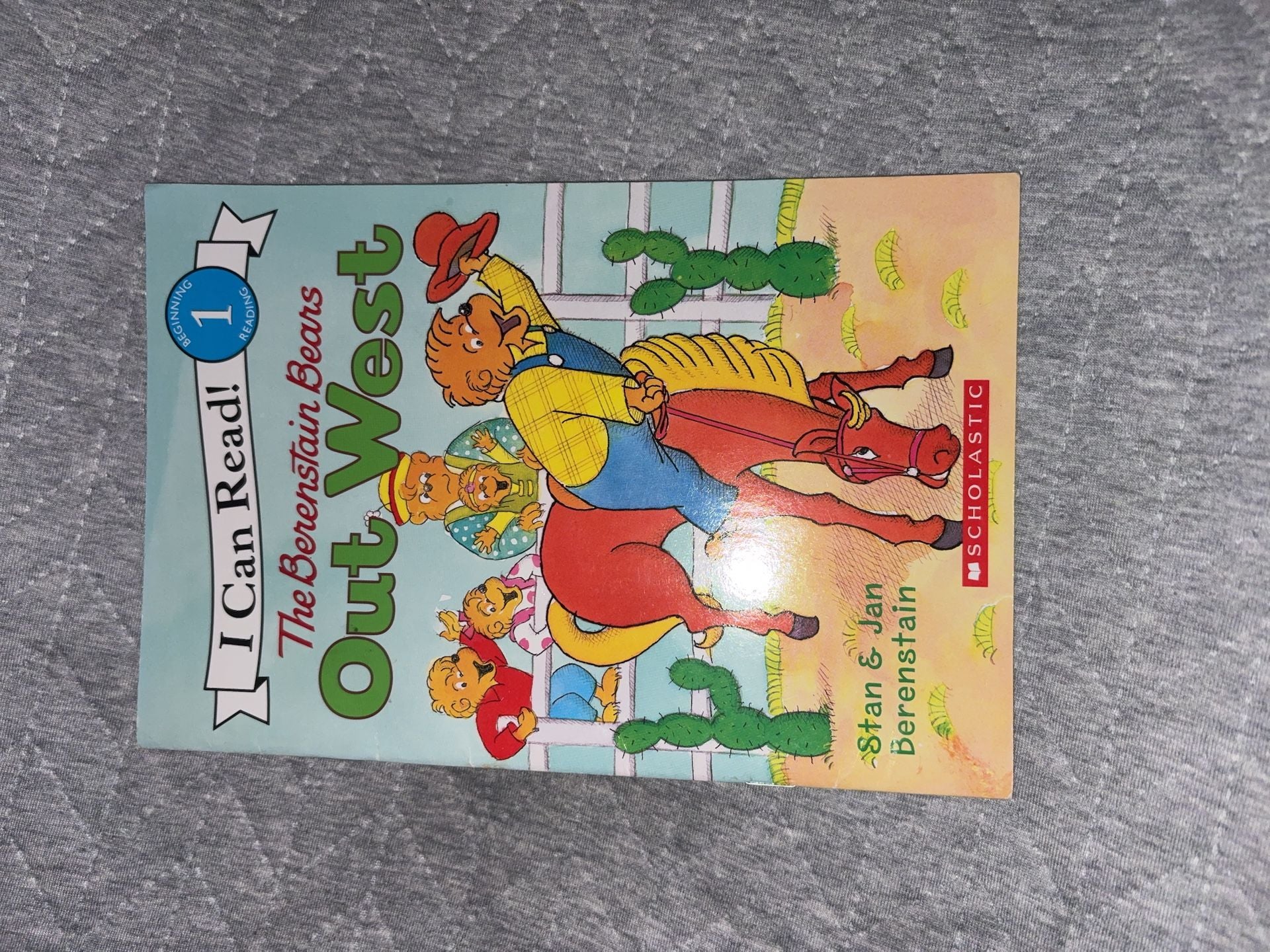 Children Level 1 Early Reader Books Set of 3 2