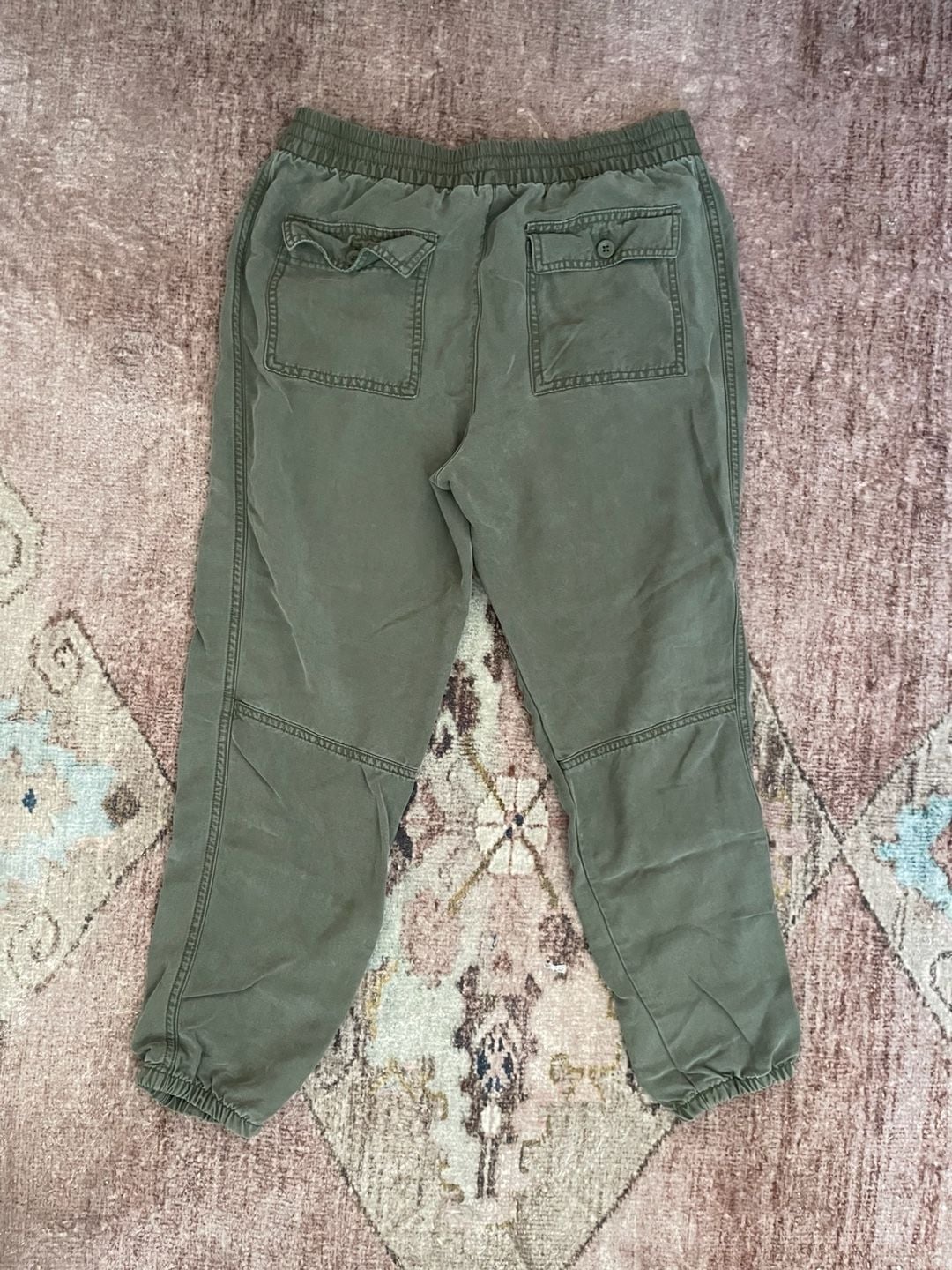 Gap Olive Green Lyocell Jogger Pants Size 6 7