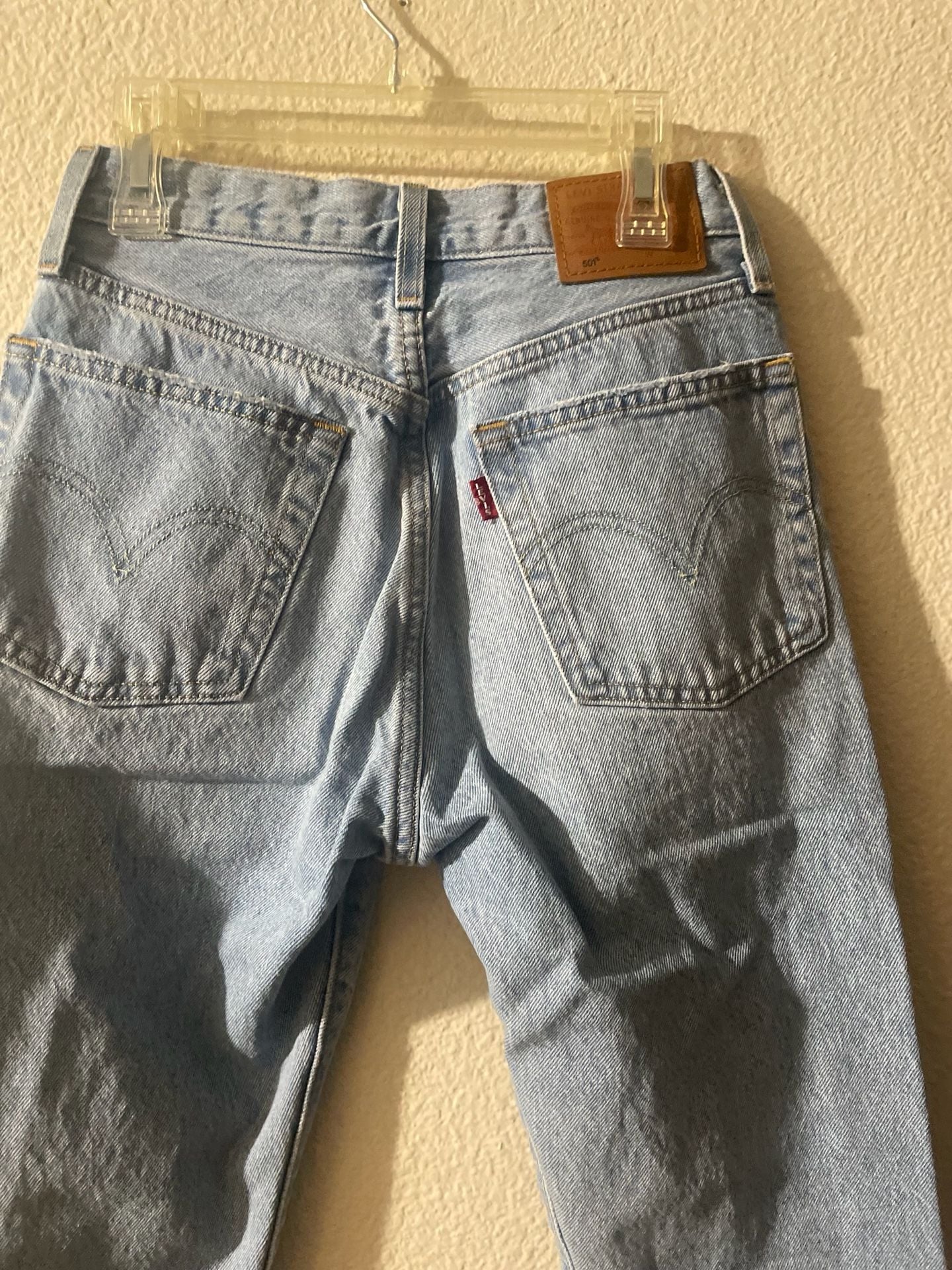 Levi's Premium 501 Original Fit Jeans Light Wash Size W24 L30 4