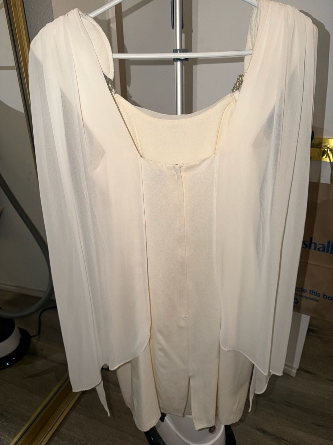 Vintage White Chiffon Overlay Dress w/Pearl & Rhinestone Embellishments Size 8  11