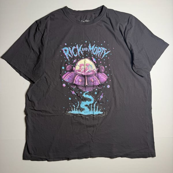 Rick and Morty Spaceship Graphic T-Shirt Size Large