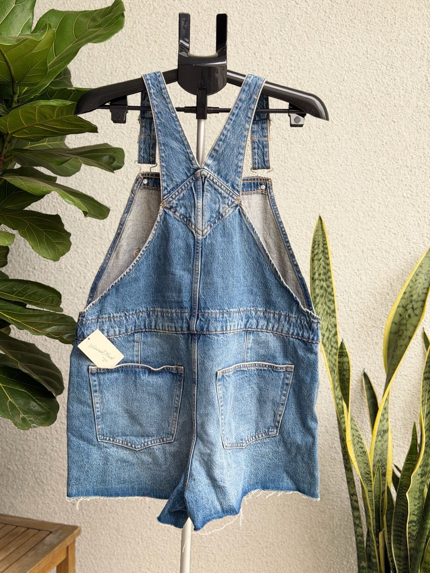 Universal Thread Women's Denim Overall Shorts Size 14 3