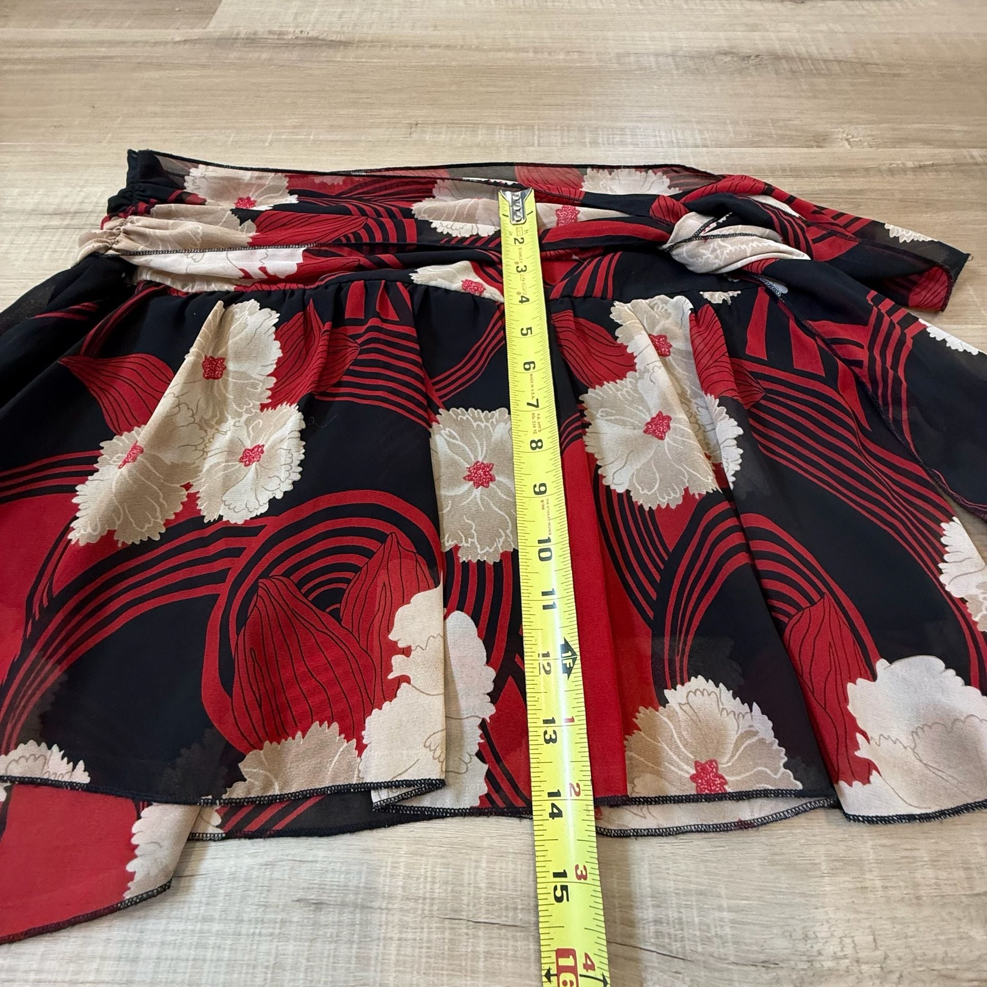 Y2K Floral Asymmetrical Ruffle Mini Skirt Size Large 3