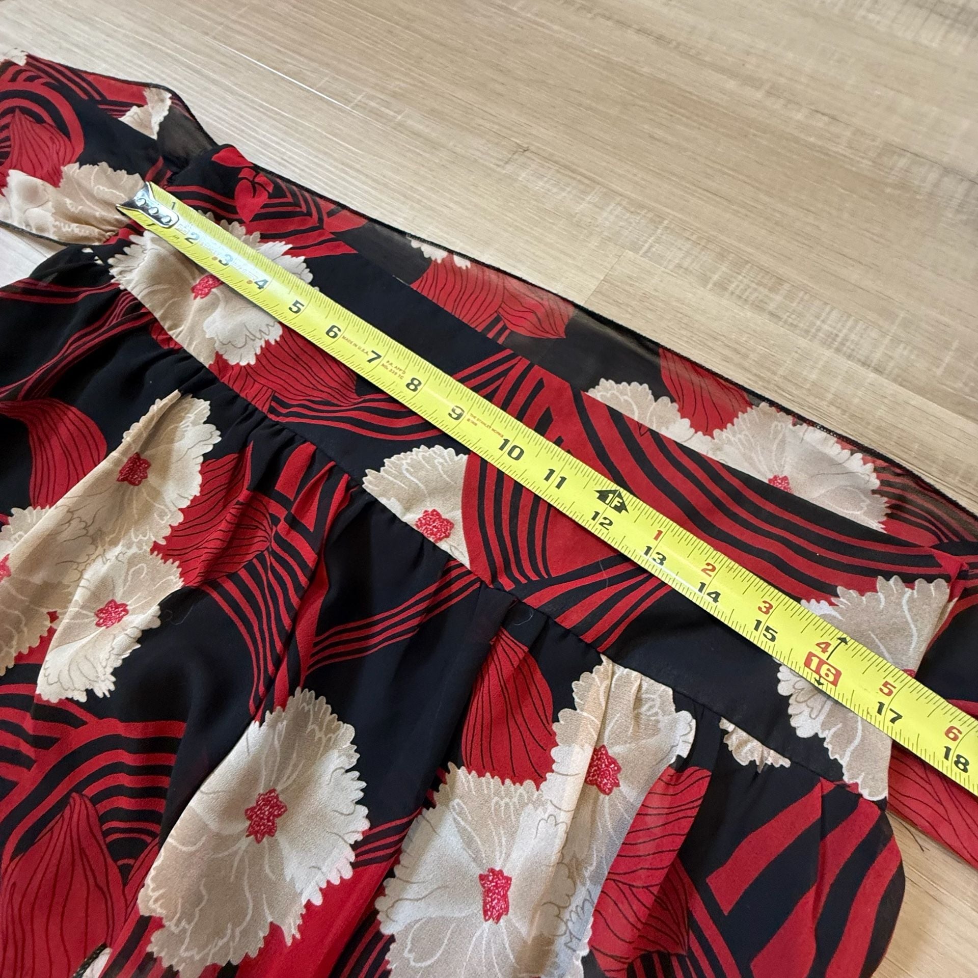 Y2K Floral Asymmetrical Ruffle Mini Skirt Size Large 4