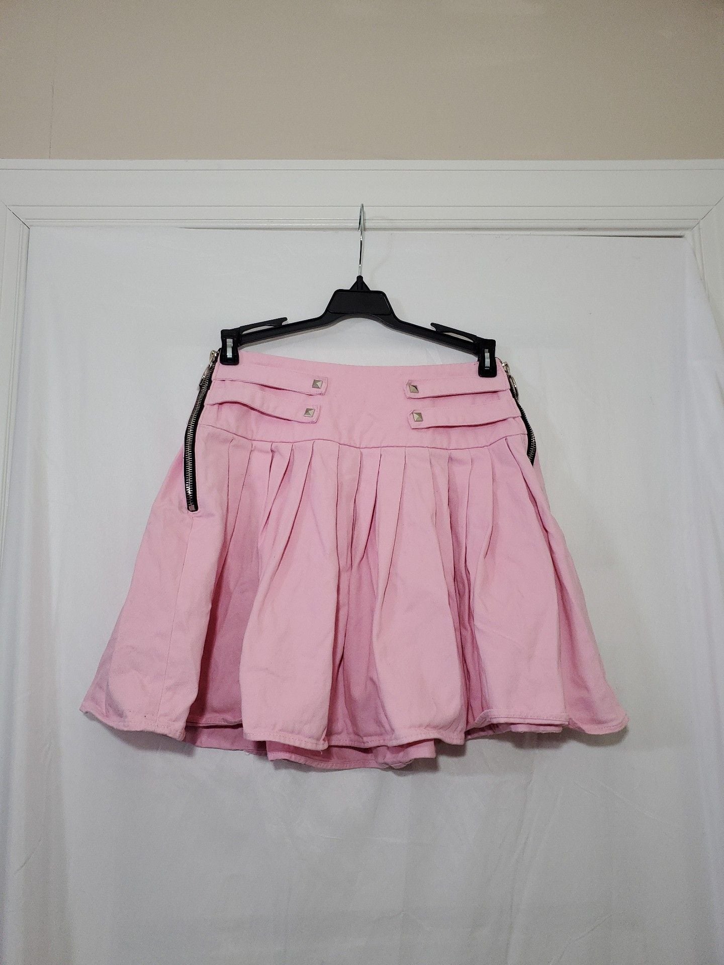 Jawbreaker Pink Pleated Skirt with Zipper Detail Size XS 2