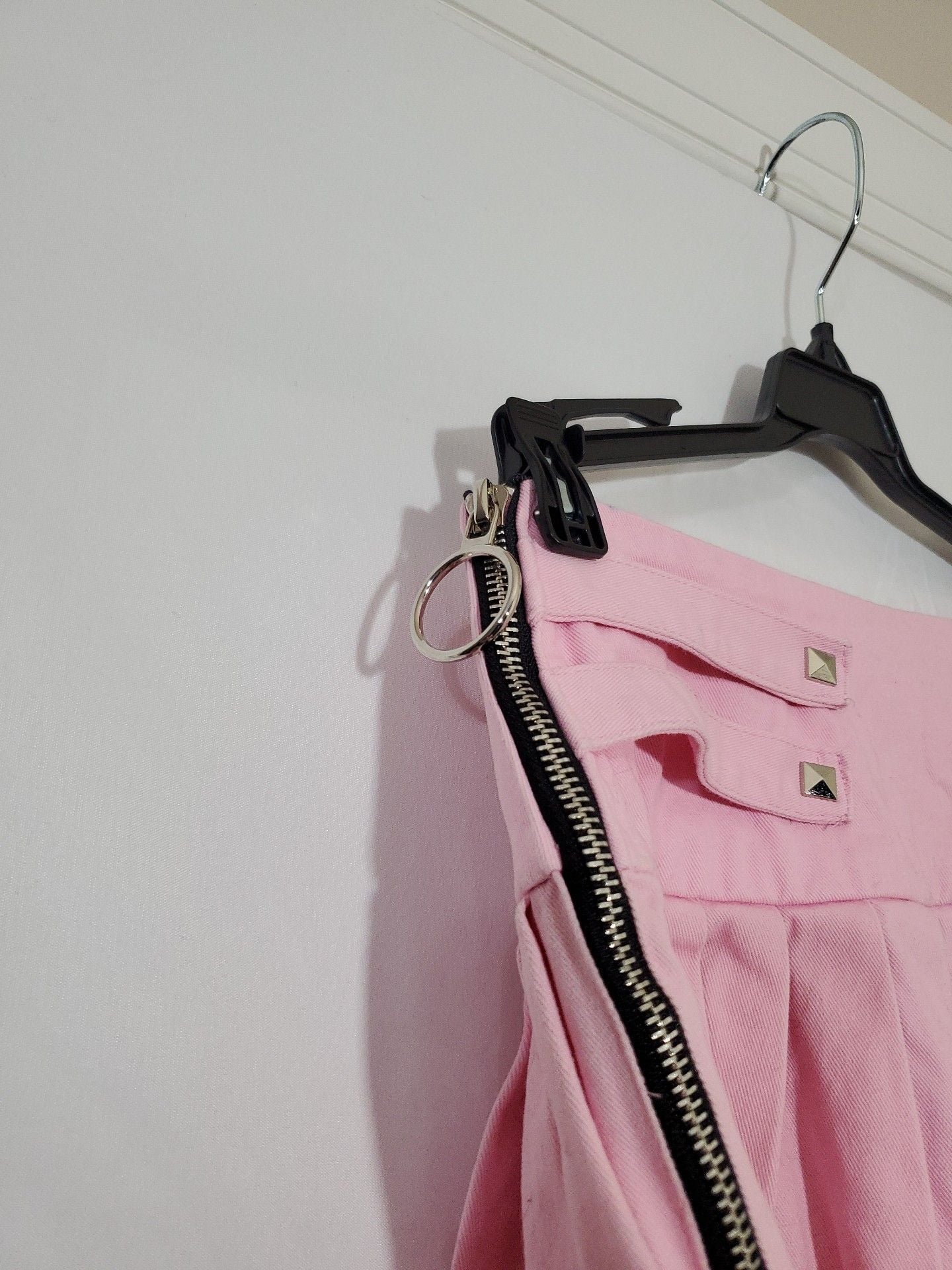 Jawbreaker Pink Pleated Skirt with Zipper Detail Size XS 3