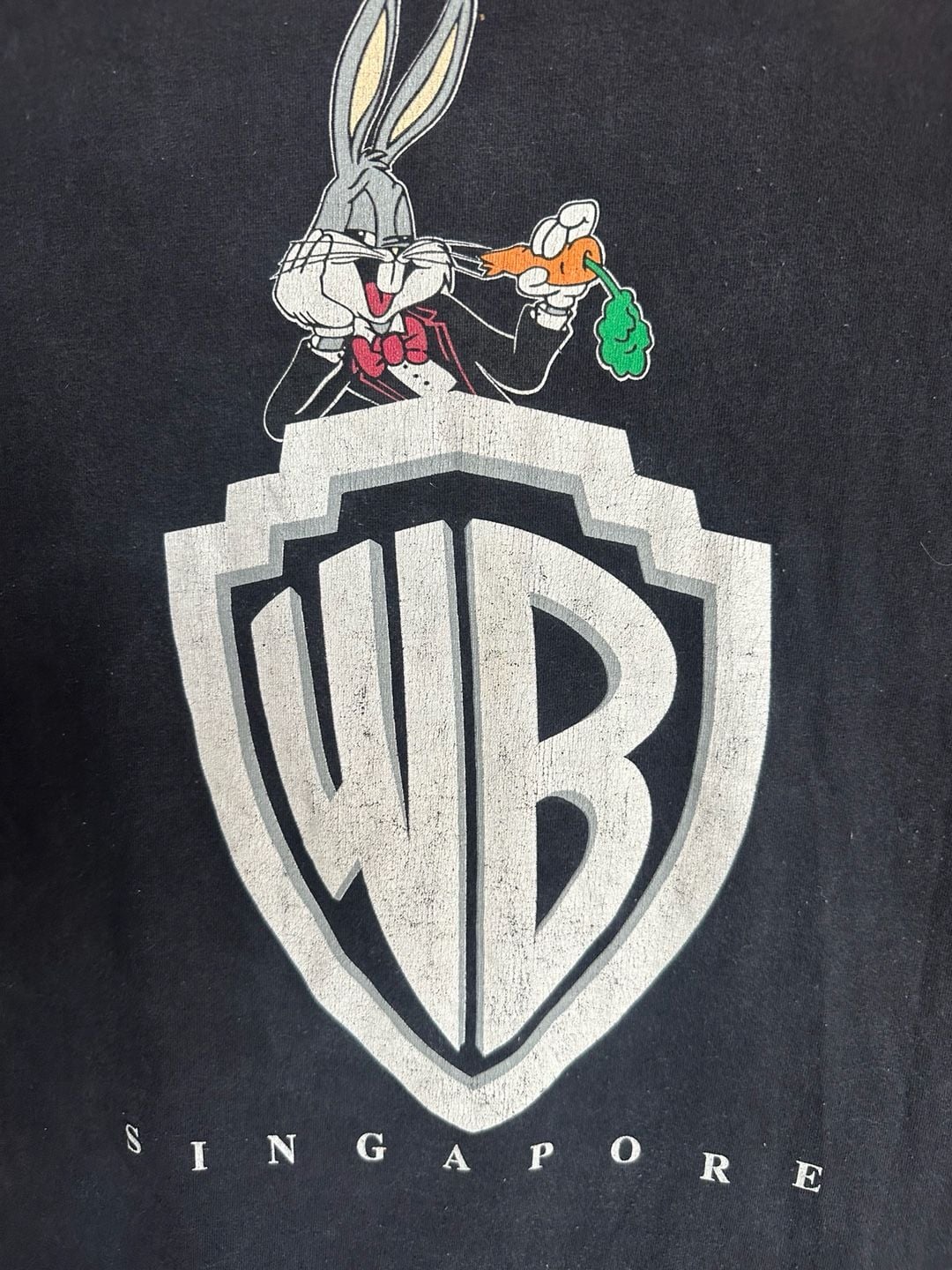 Vintage 90s Warner Bros Bugs Bunny Singapore Graphic T-Shirt Black 3