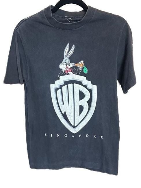 Vintage 90s Warner Bros Bugs Bunny Singapore Graphic T-Shirt Black 1