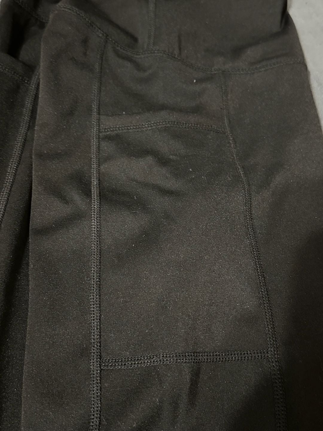 STRETCHTHERULES Women's Black High-Waisted Pocket Leggings Size S 4