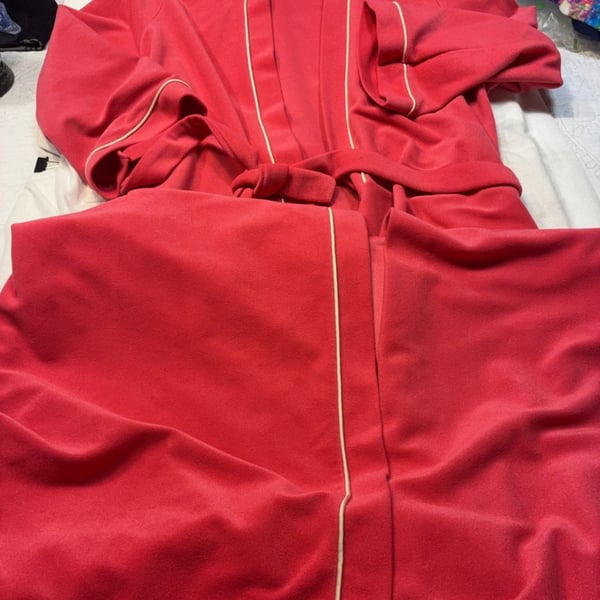 Vanity Fair Vintage Pink Robe Size L