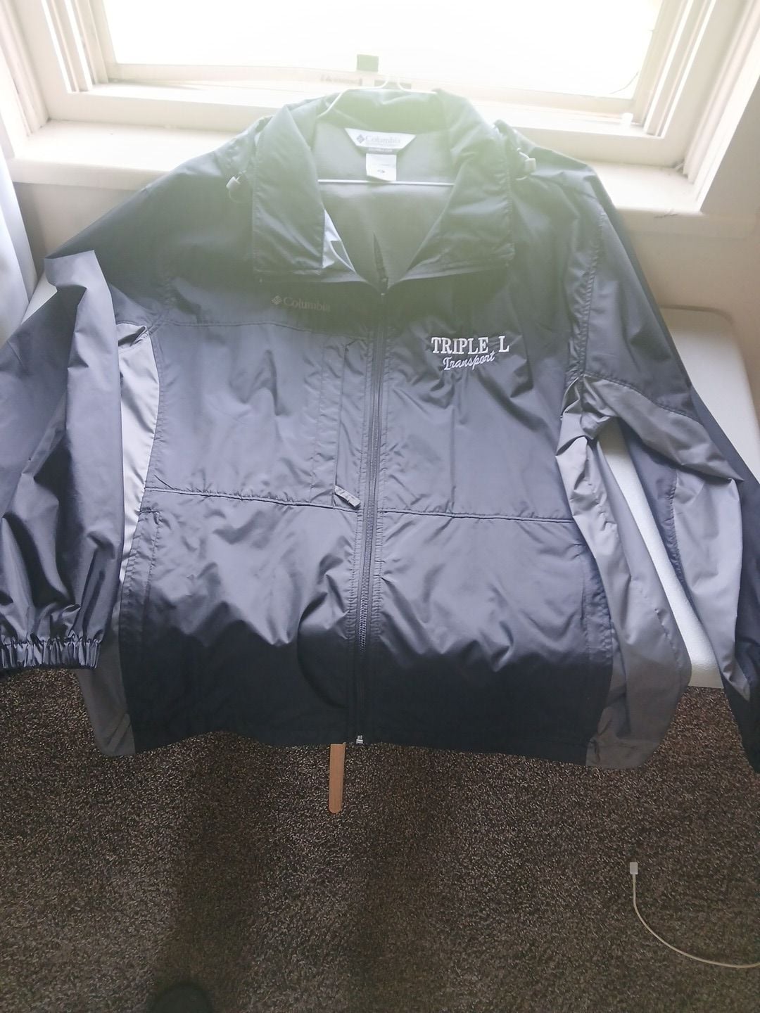 Columbia Sportswear Company Men's XL Embroidered Windbreaker Jacket 2