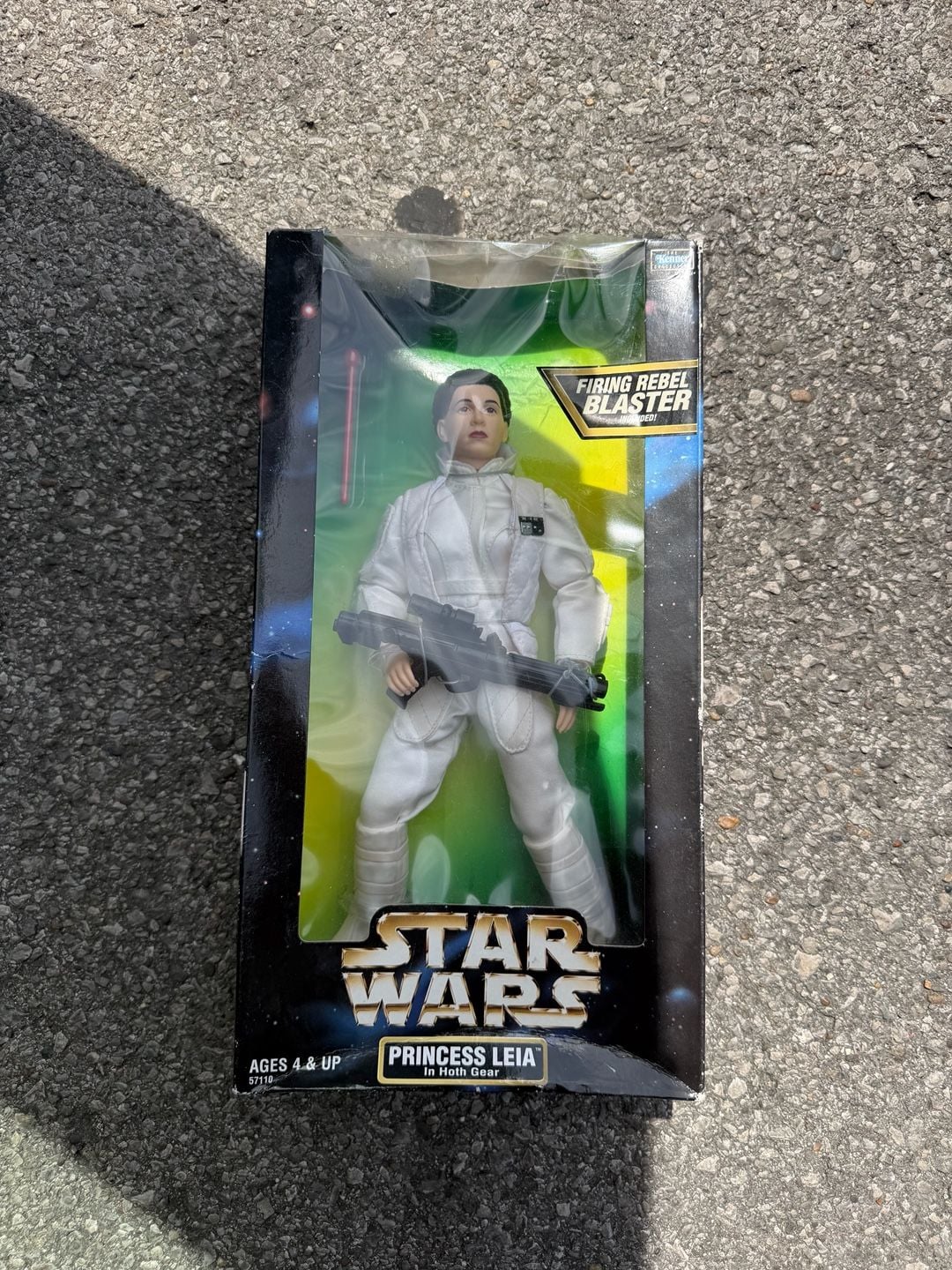 1998 Kenner Star Wars 12 Inch Princess Leia In Hoth Gear Action Figure 1