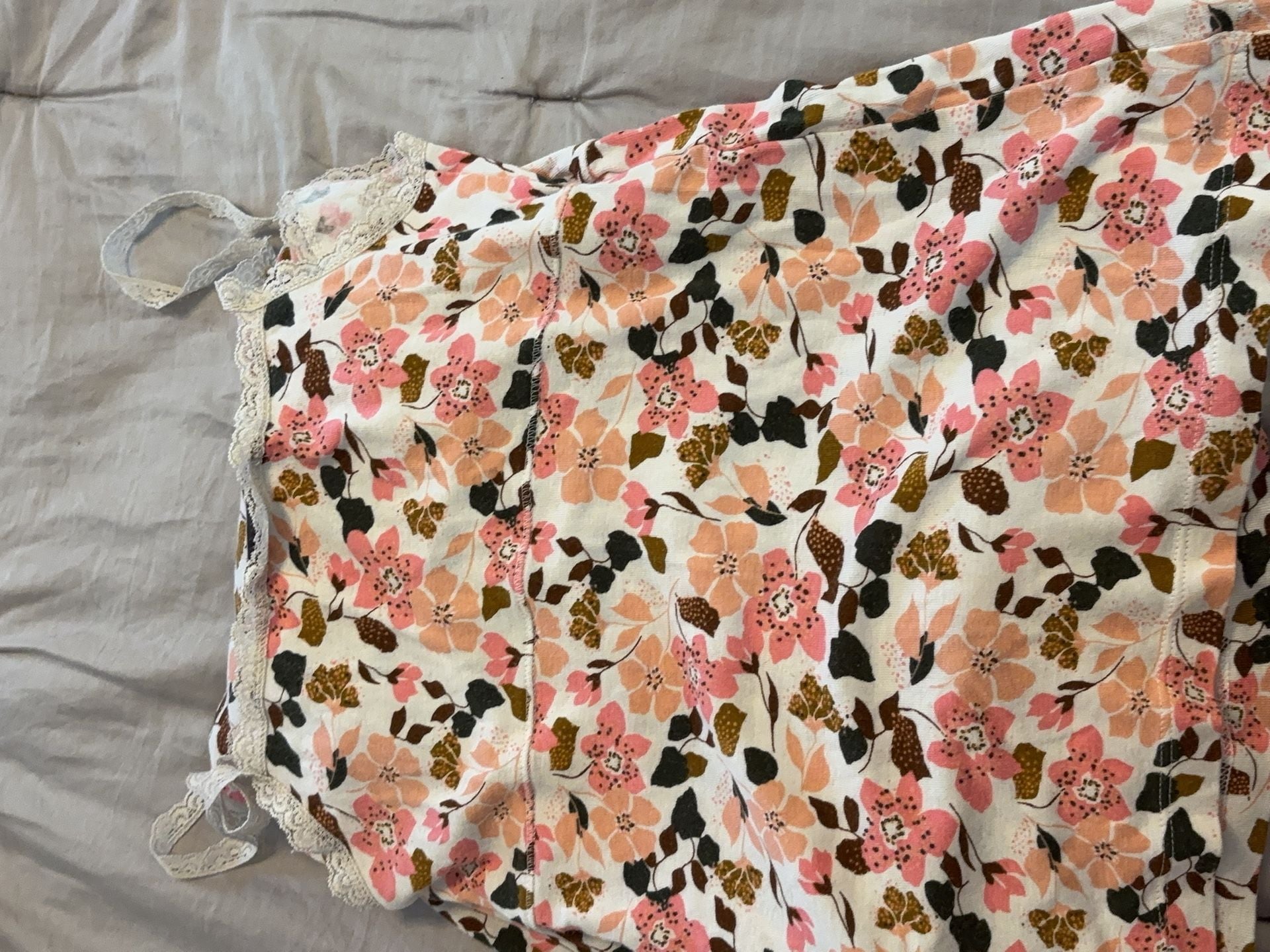 E2: Victoria's Secret Floral Lace Trim Pajama Set Size S 4