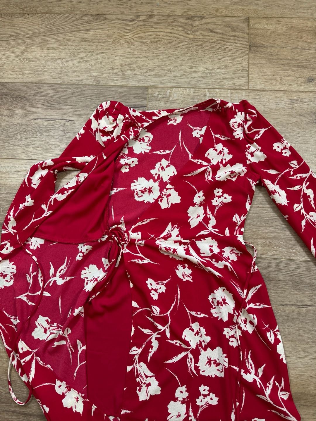 LUSH Red Floral Faux Wrap Midi Dress Long Sleeve Lined Women’s Size Small 5