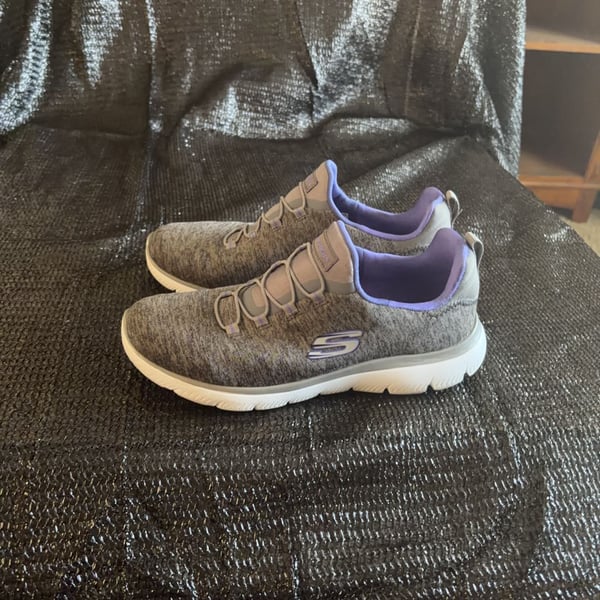 Skechers Memory Foam Slip-On Sneakers Gray Purple Women's Size 7