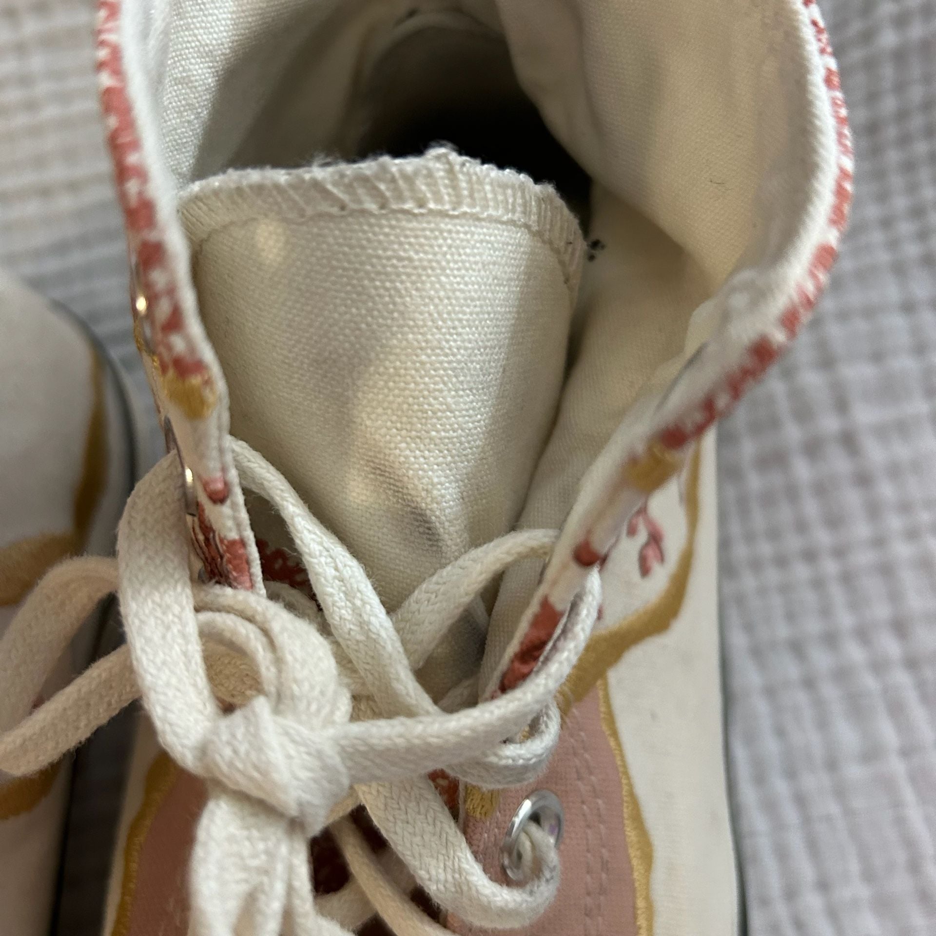 Converse Chuck 70 Egret Golden Florals Multi size 9 men’s 8