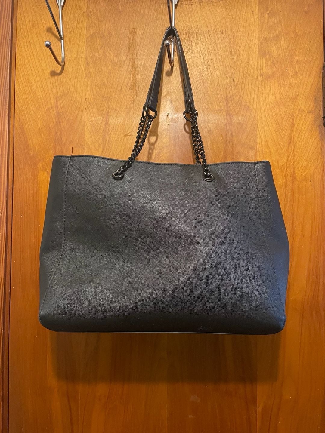 Crossi Black Saffiano Faux Leather Chain Strap Tote Bag 3