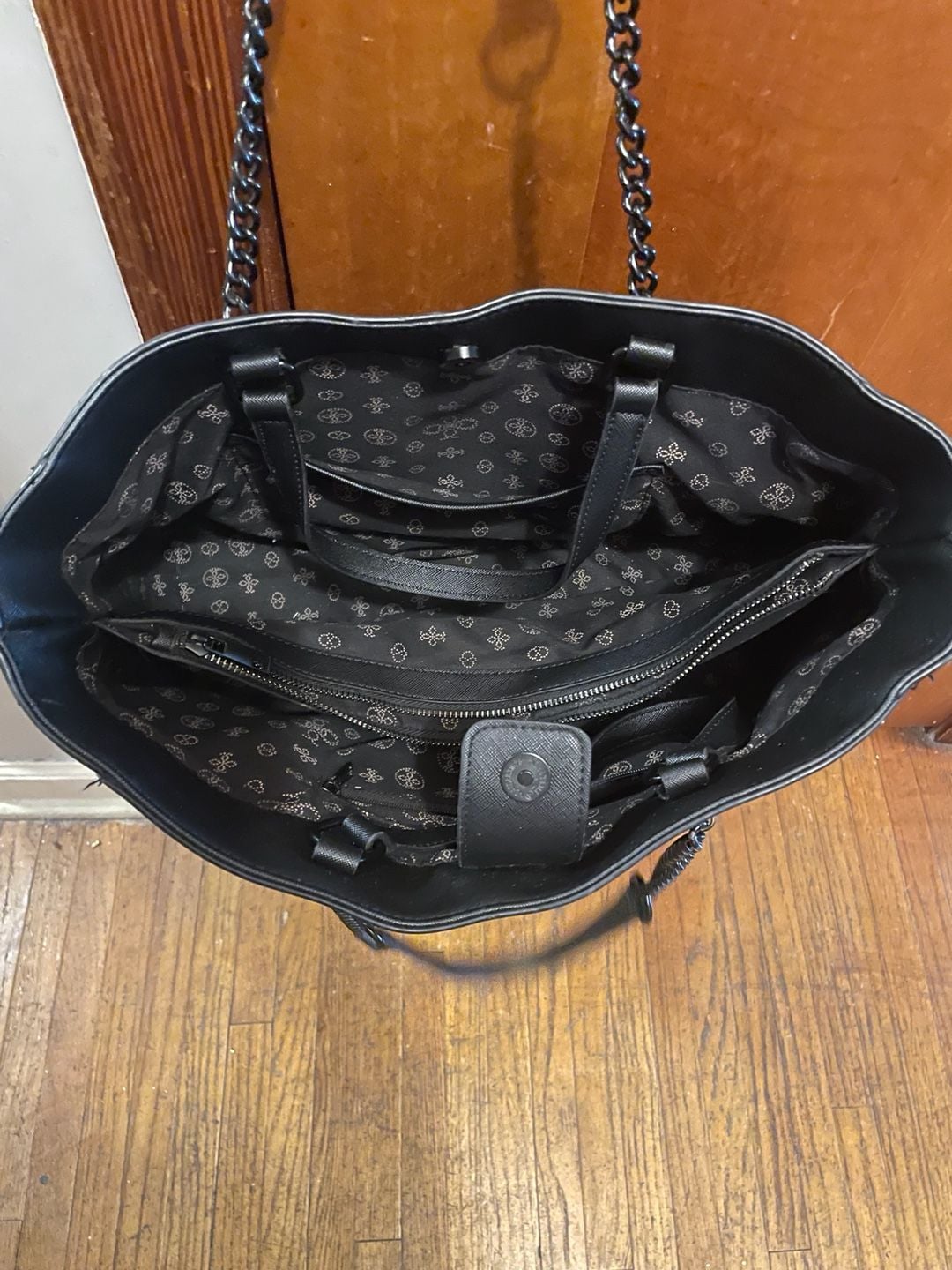 Crossi Black Saffiano Faux Leather Chain Strap Tote Bag 5
