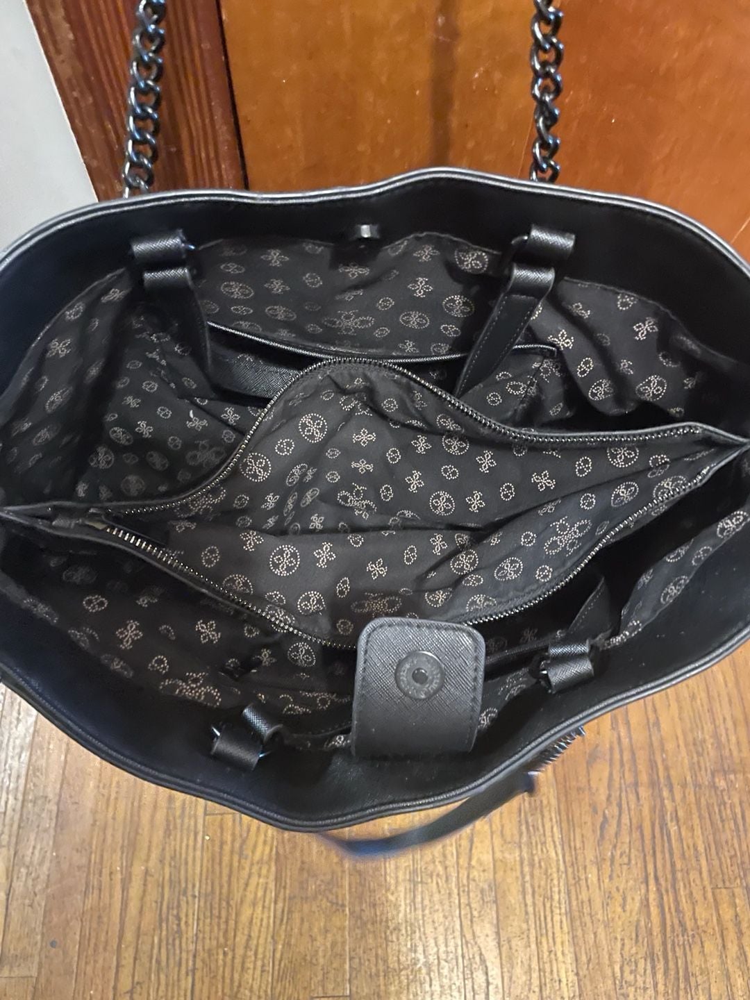 Crossi Black Saffiano Faux Leather Chain Strap Tote Bag 6