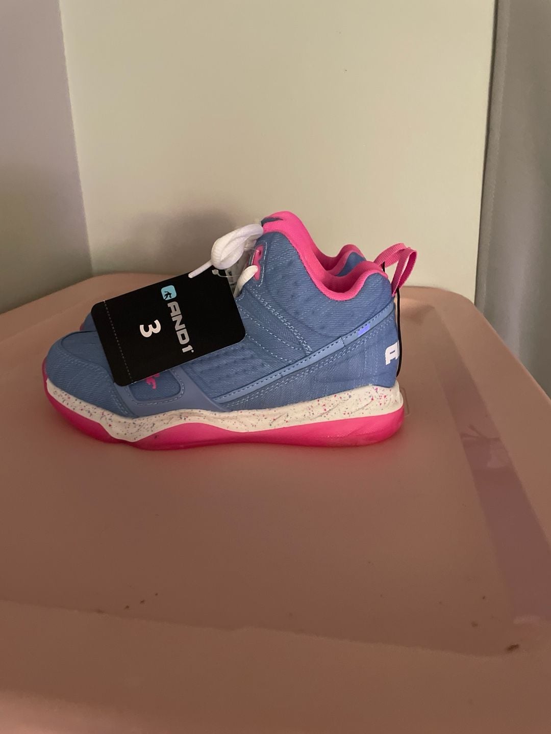 Product thumbnail 3