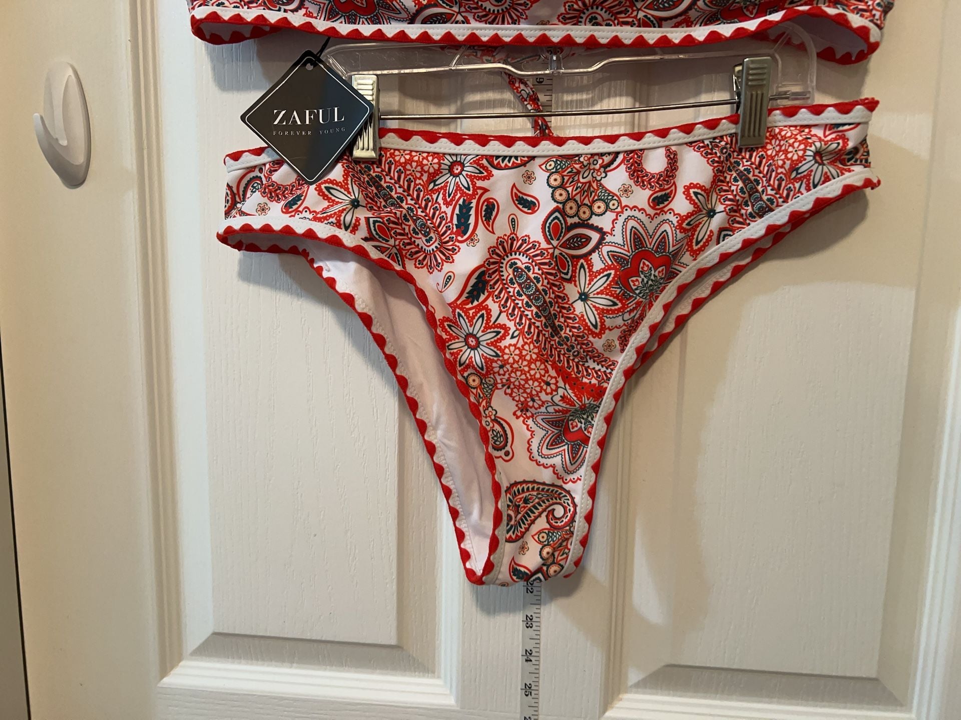 Zaful Paisley Print Scalloped Trim Bikini Set Size L 4