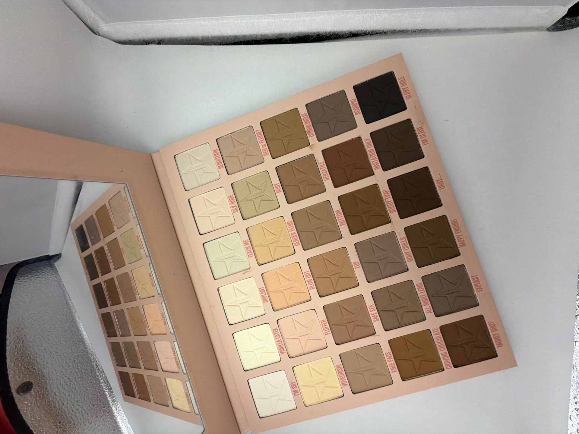 Jeffree Star Cosmetics Orgy Eyeshadow Palette 4