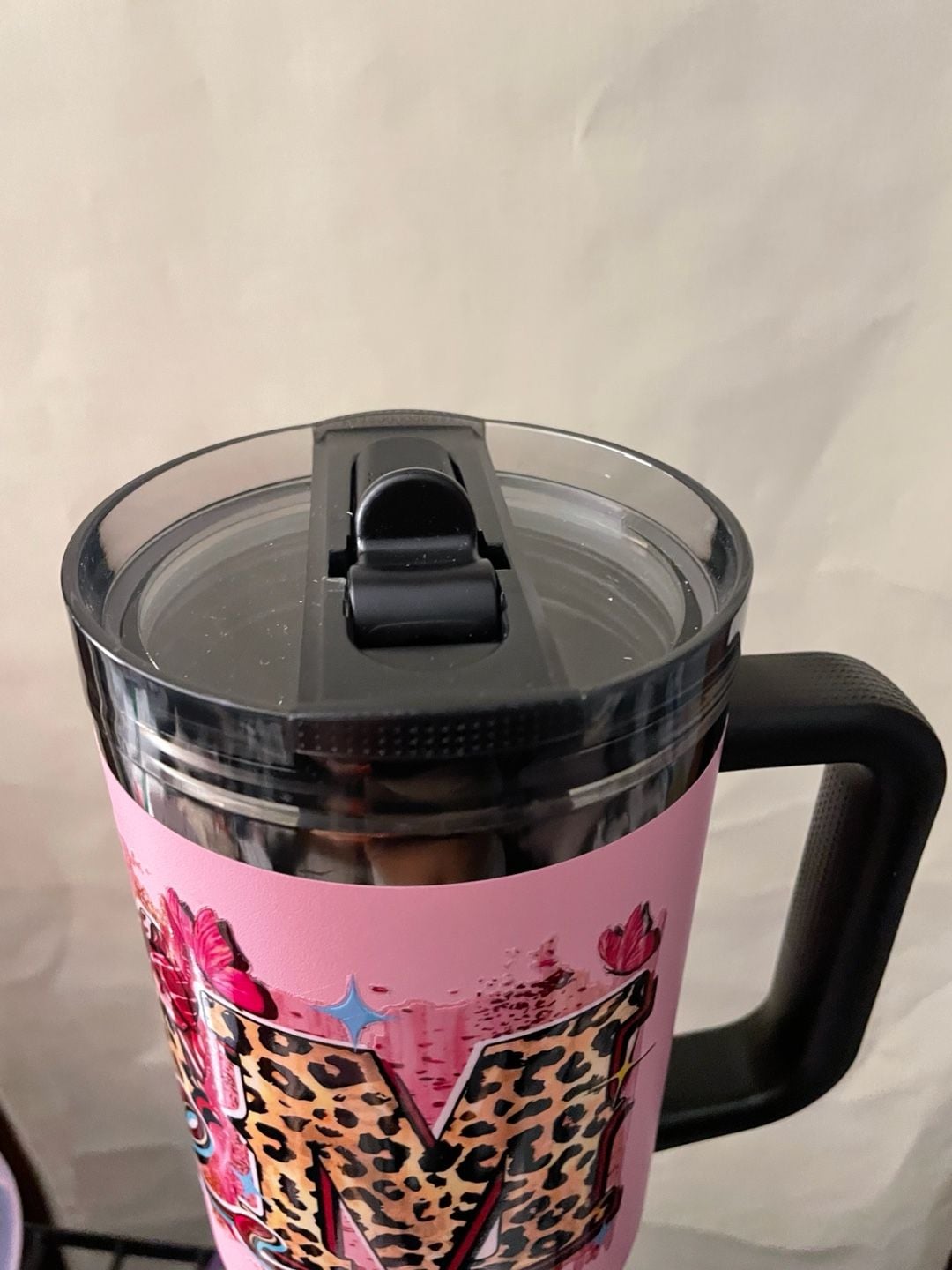 Custom Pink Leopard Print Mom 40oz Insulated Tumbler with Handle 4