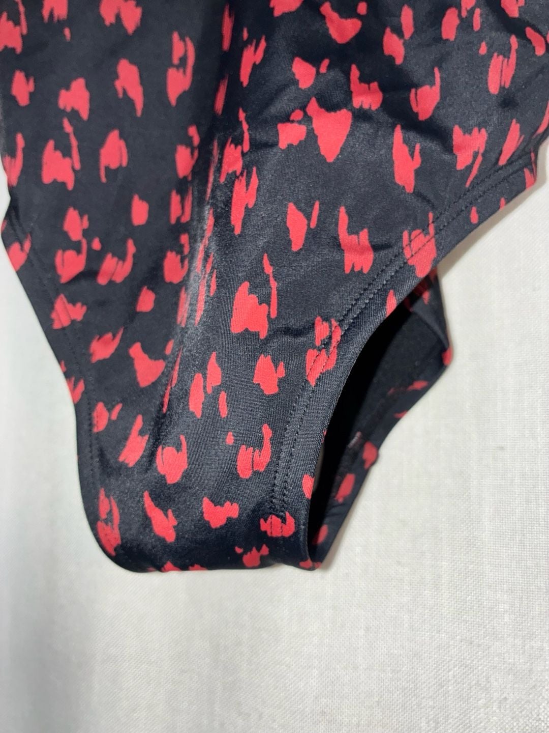 Apt. 9 Misses Swimwear Criss Cross Maillot Size S (4-6) 4