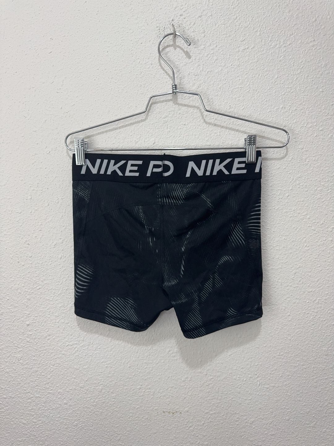 Nike Pro Dri-FIT Compression Shorts Black/Grey Patterned Women's Size M. 4