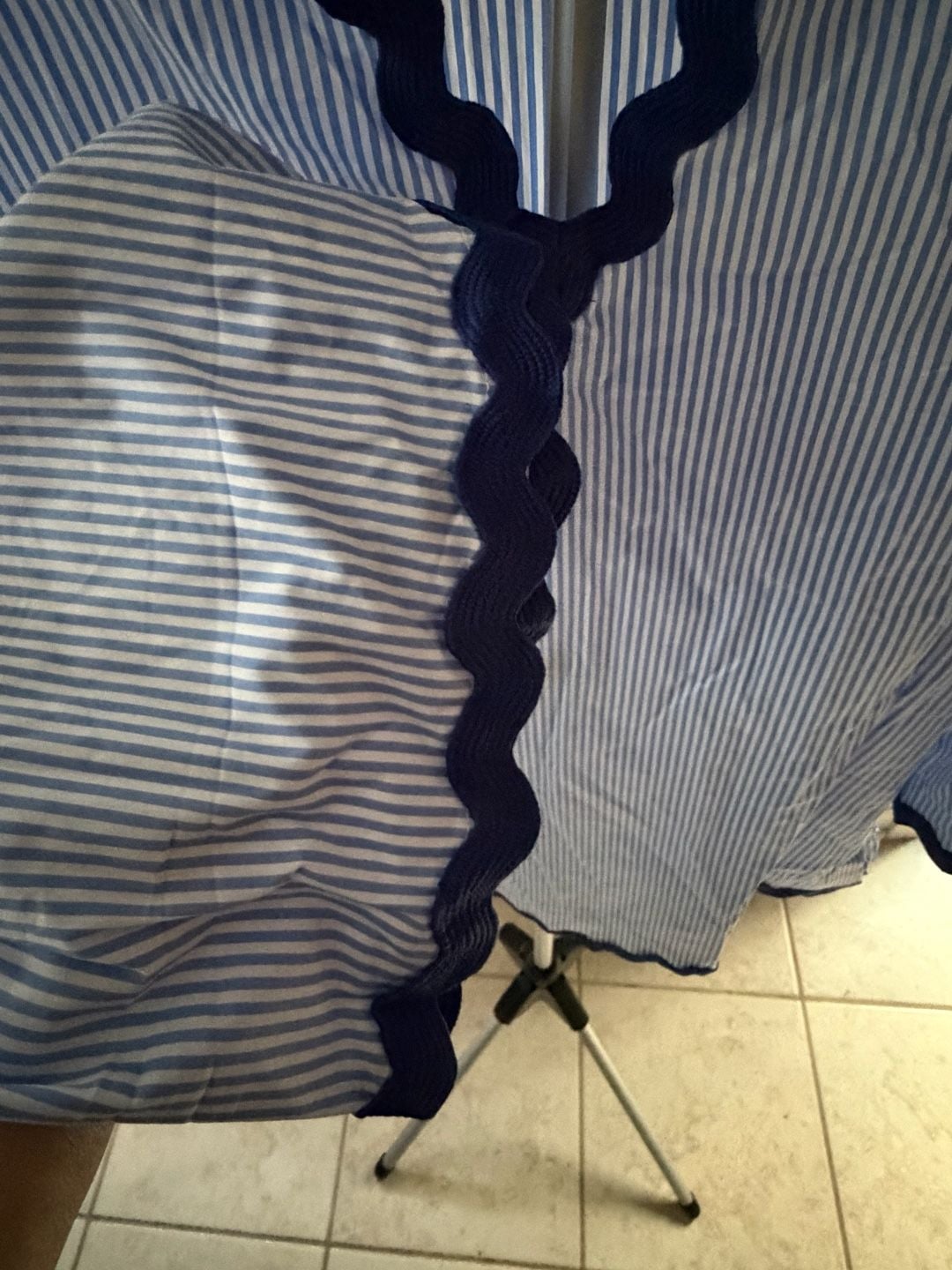 VAOYIU Blue and White Striped Scalloped Trim Tunic Top Size S 3