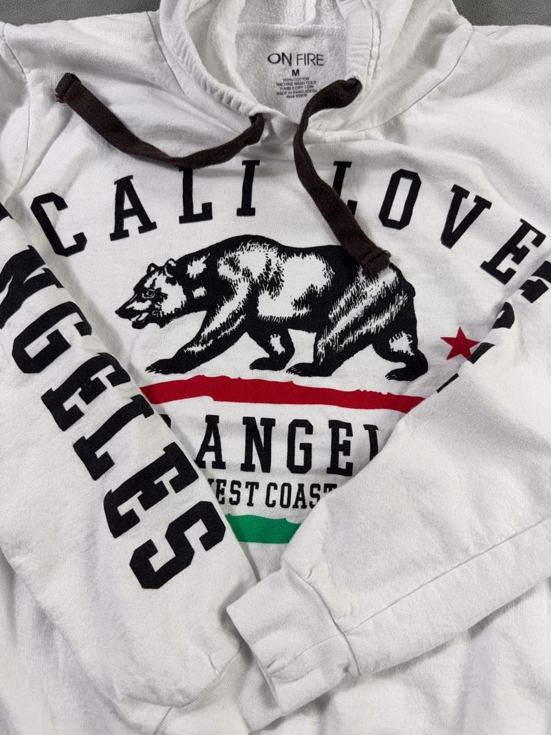 On Fire Cali Love Los Angeles Graphic Hoodie Size M 5