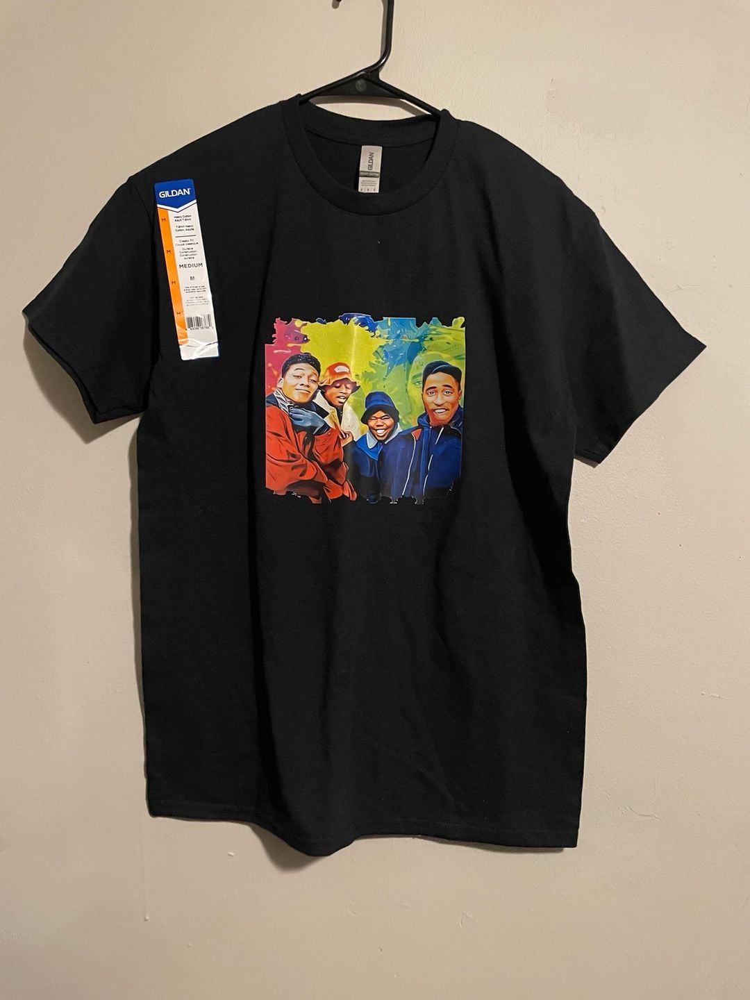 Gildan Juice Movie Graphic T-Shirt Black Size Medium 2