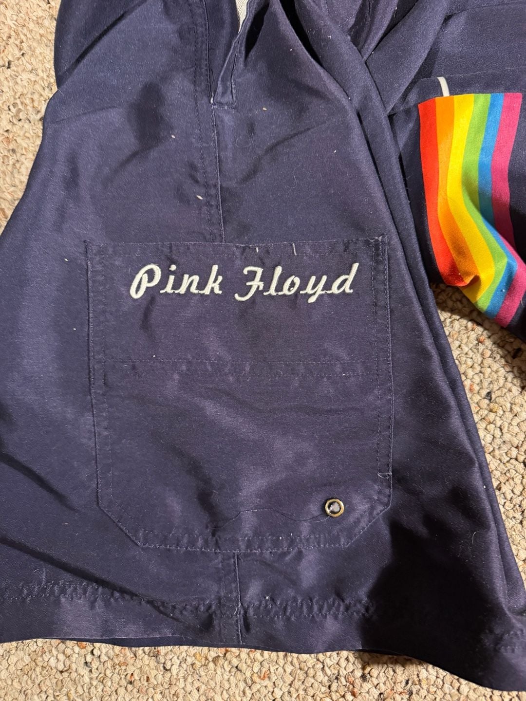 Vintage 2005 Pink Floyd Dark Side of the Moon Board Shorts Size 34 7