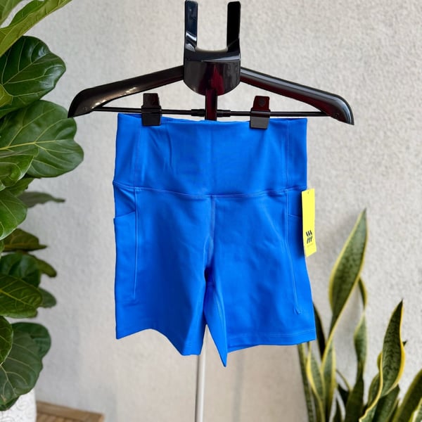 All in Motion Dynamic Flex High Rise 6" Shorts Size M