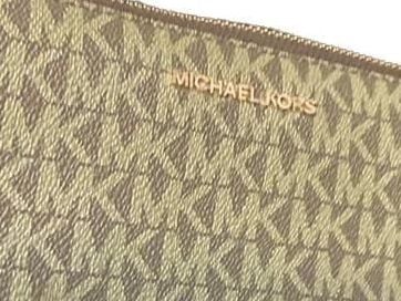 Michael Kors Jet Set Travel Large Logo Continental Wristlet Olive Green 7