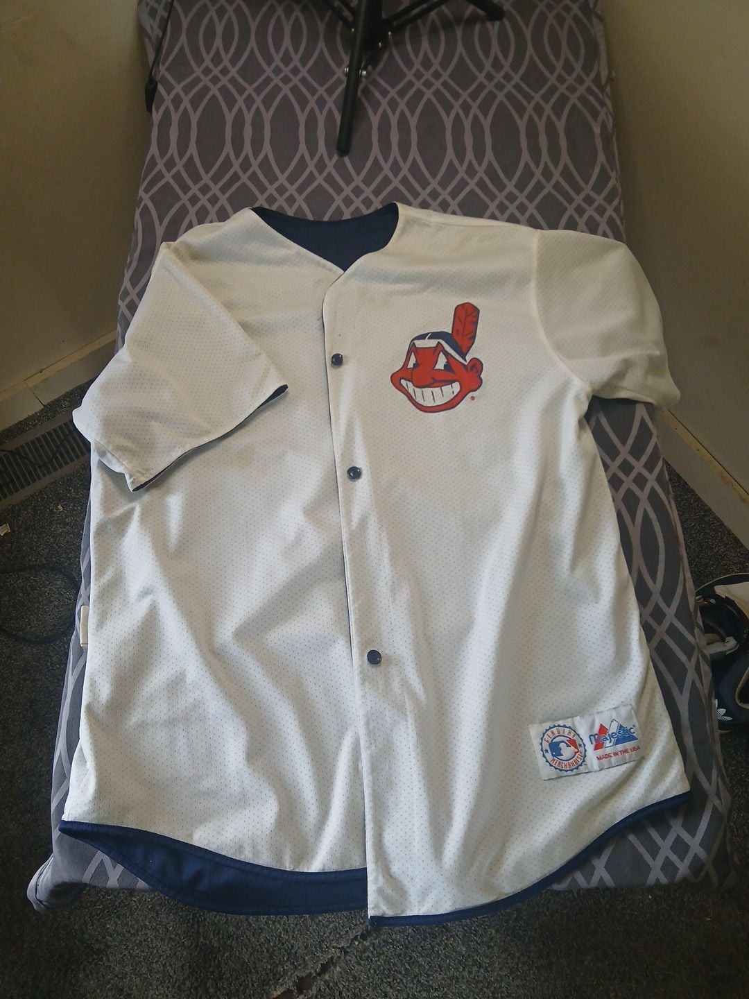 Vintage Majestic Cleveland Indians Reversible MLB Baseball Jersey 3