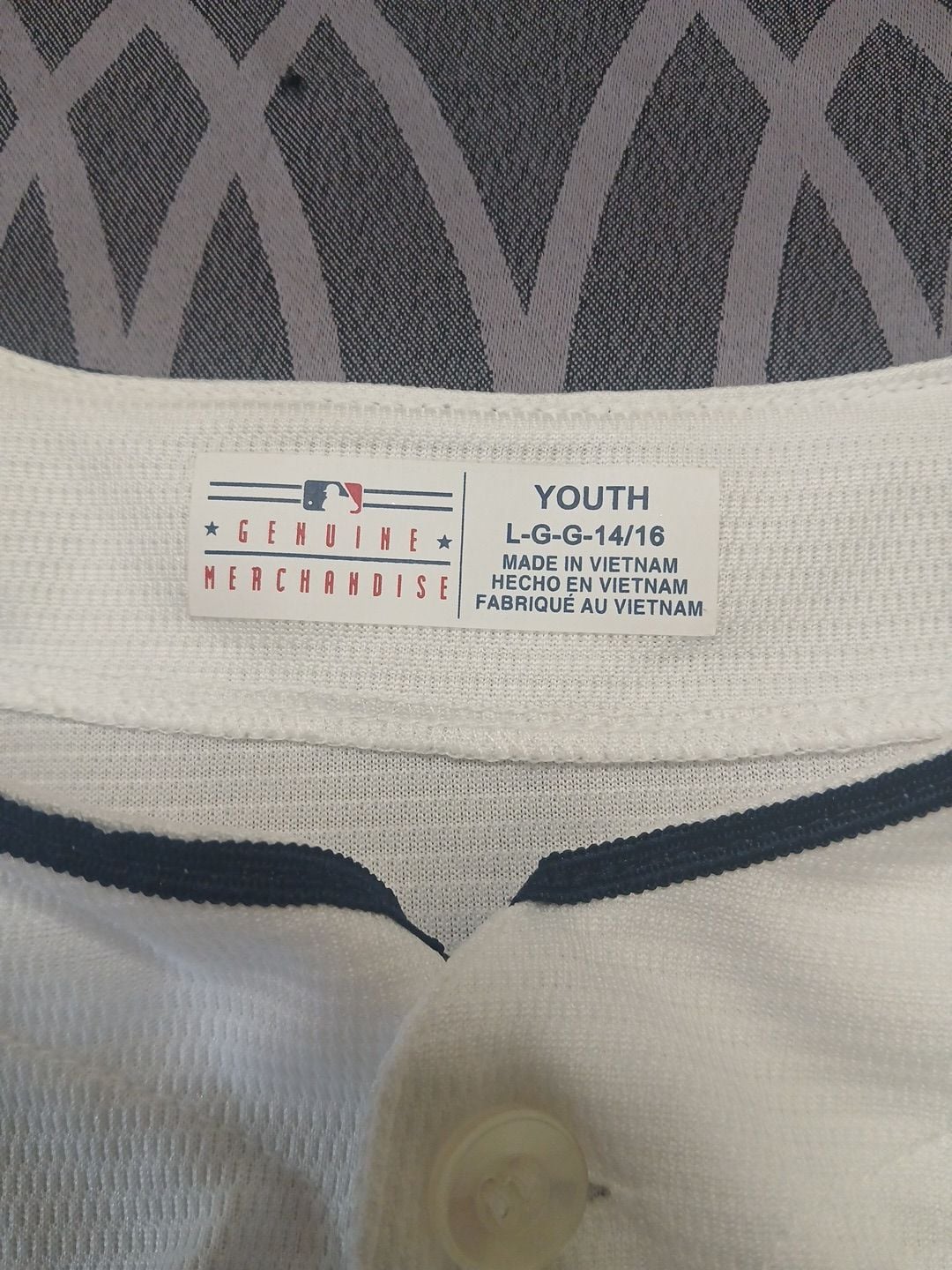 MLB Genuine Merchandise Cleveland Indians Youth Baseball Jersey Size L 14/16 5