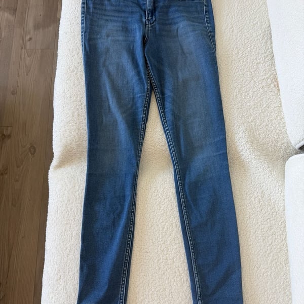 Abercrombie & Fitch Harper Low Rise Jean Legging Blue Size 28 / 6R