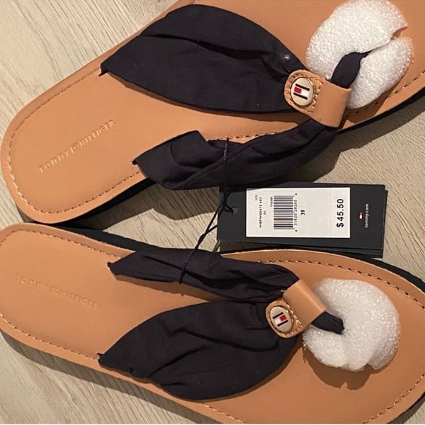 Tommy Hilfiger Resort Sandal Size 39