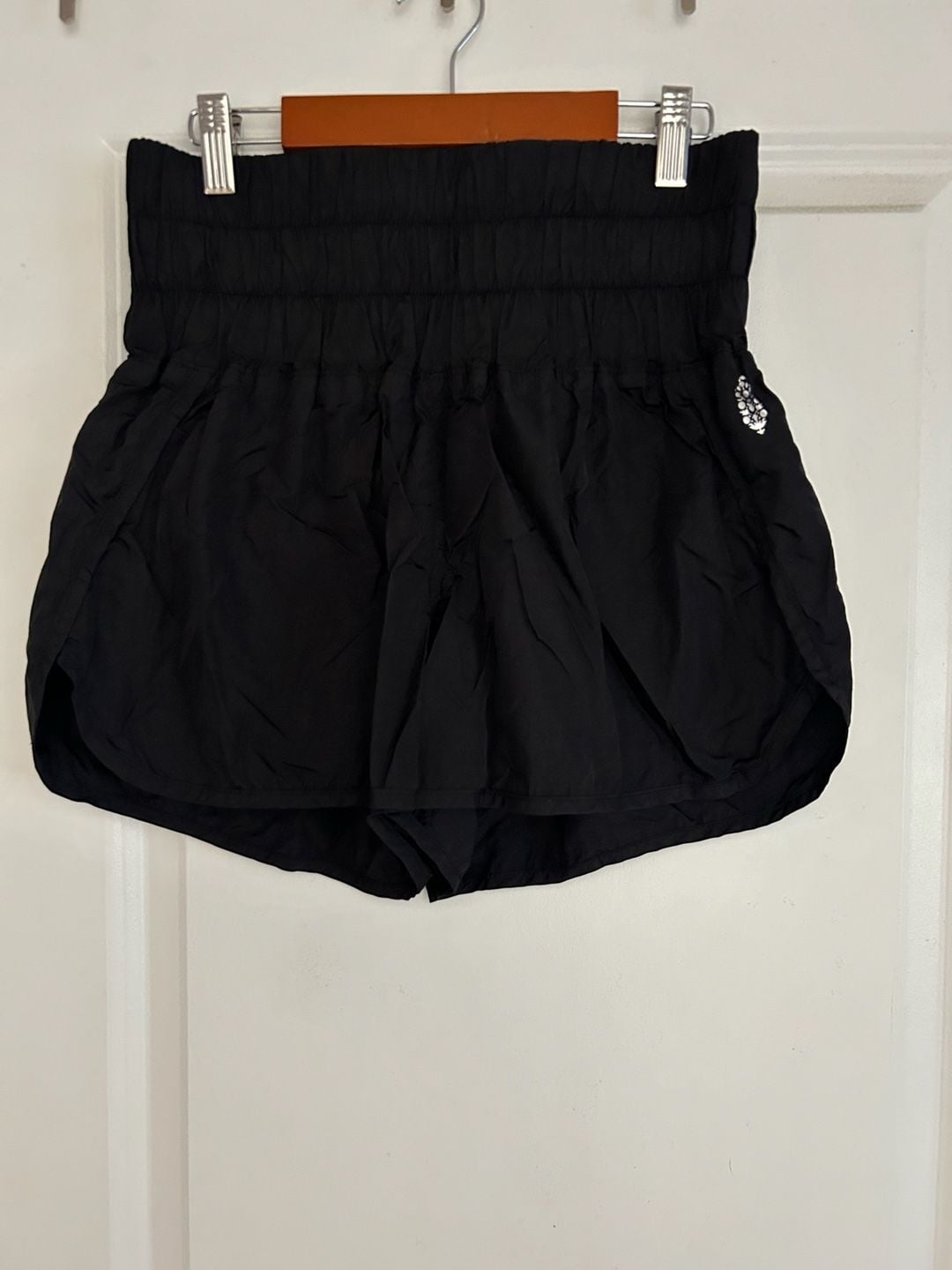 Women's Free People Movement Shorts Black M 2