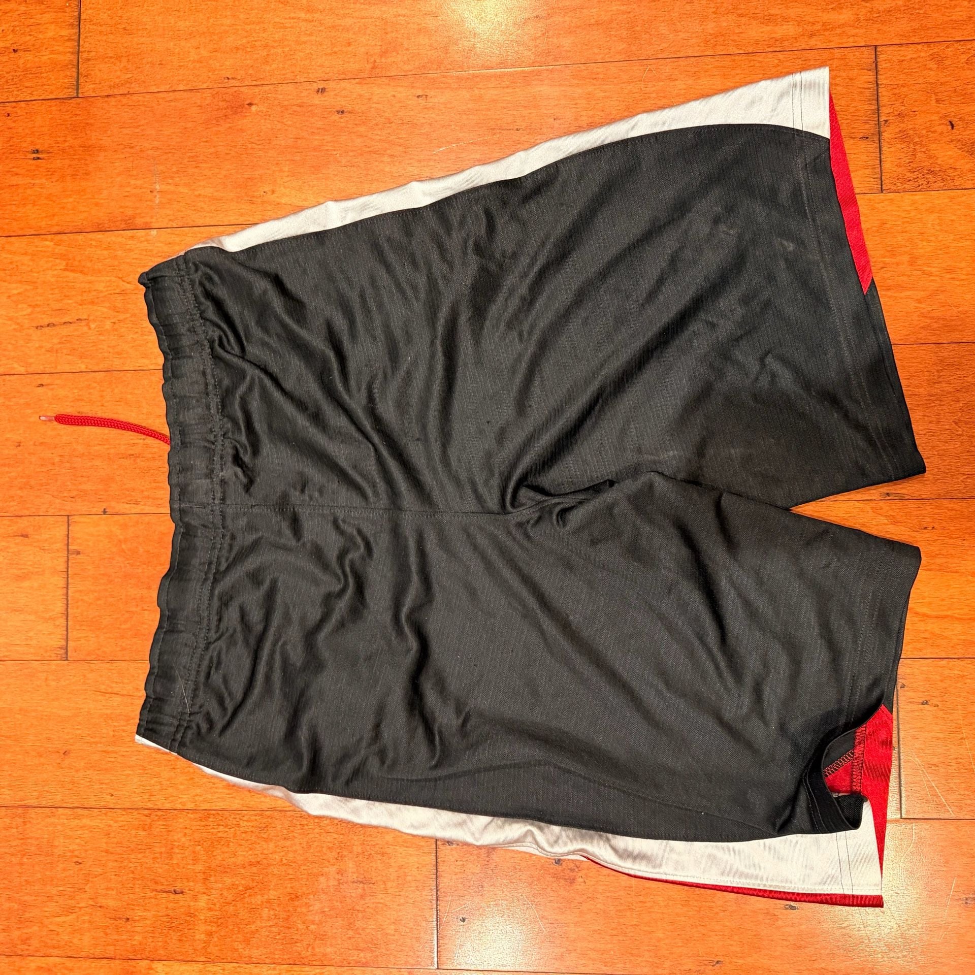 Nike Athletic Performance Shorts Black Red White Size Large 6