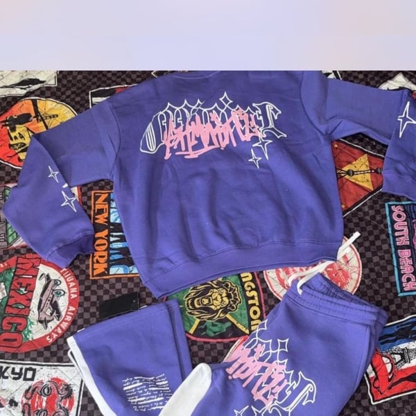 BoohooMan Graphic Print Sweatshirt and Jogger Set Purple