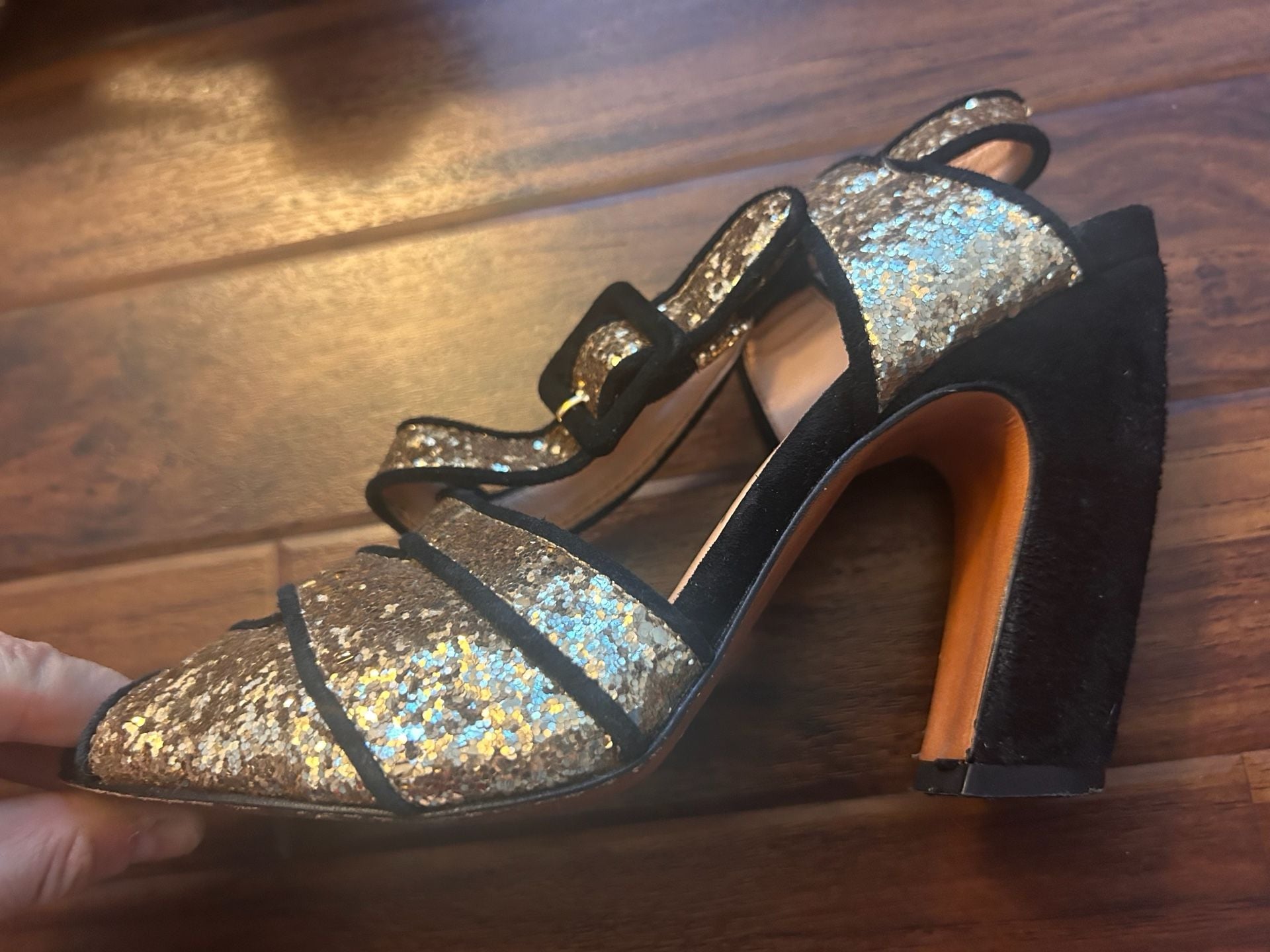 Luisa Barcelo (Anthropologie) Gold Glitter Peep Toe Buckle Heels, size 8 11